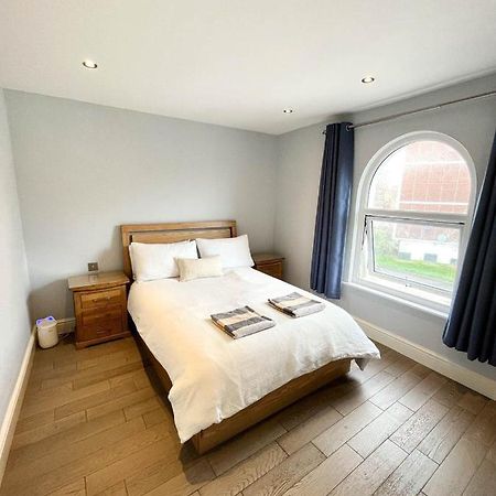 Modern 1 Bedroom Flat Close To Vauxhall London Exterior foto