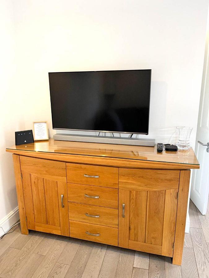 Modern 1 Bedroom Flat Close To Vauxhall London Exterior foto